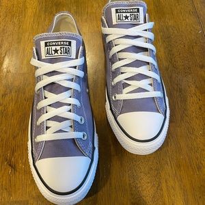 Converse purple/lavender low tops